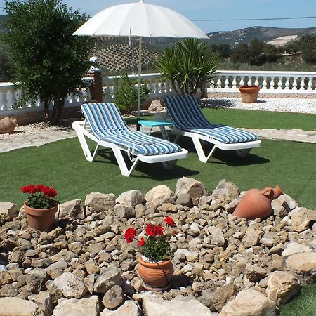 Kayenne Holiday Rentals Iznájar Esterno foto