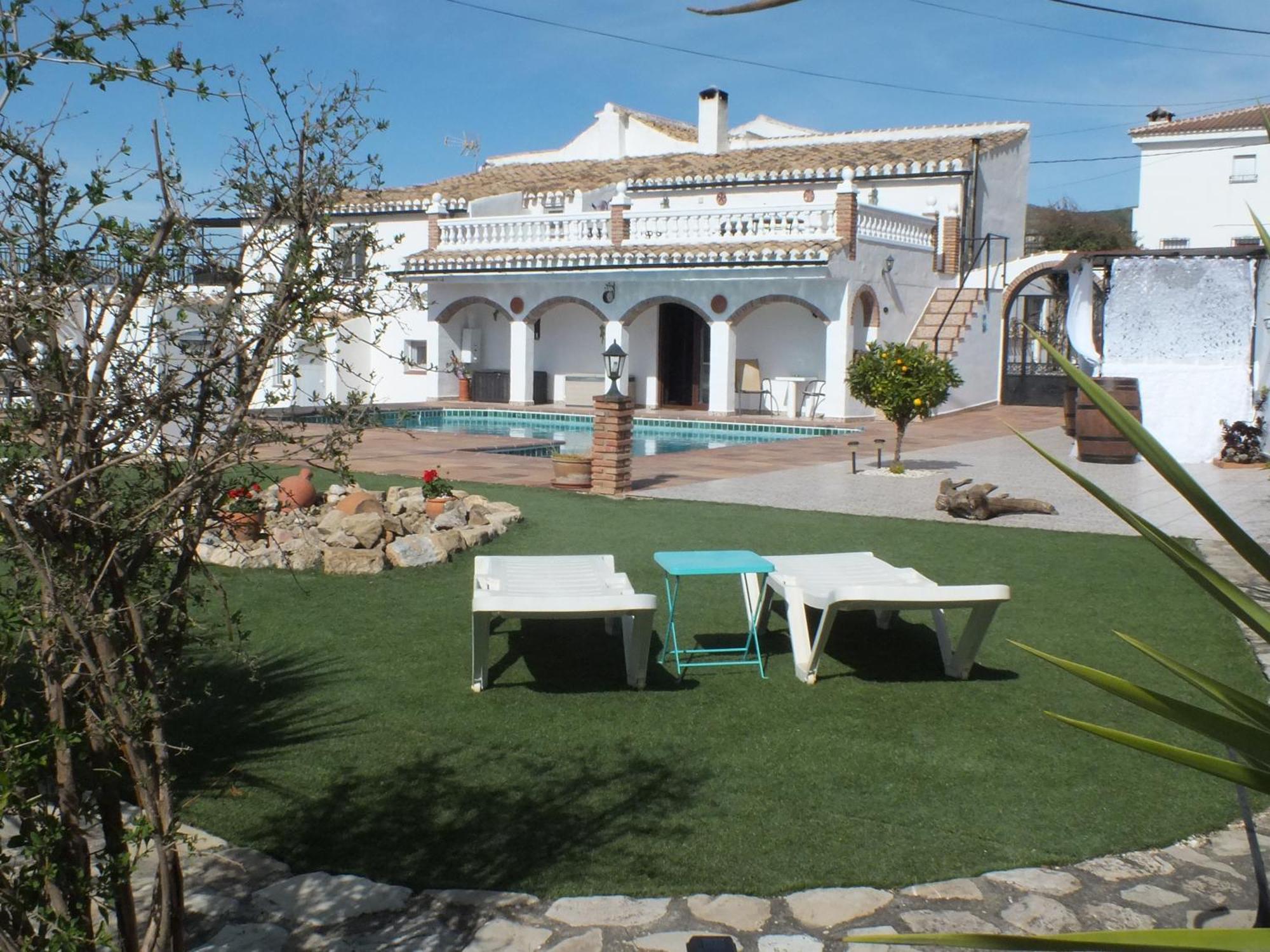 Kayenne Holiday Rentals Iznájar Esterno foto