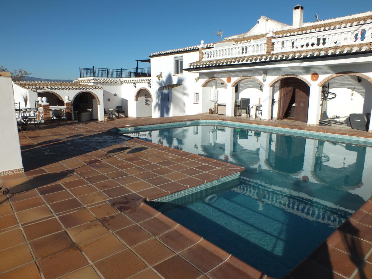 Kayenne Holiday Rentals Iznájar Esterno foto