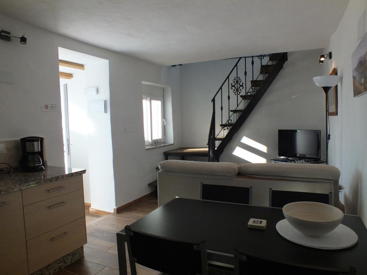 Kayenne Holiday Rentals Iznájar Esterno foto