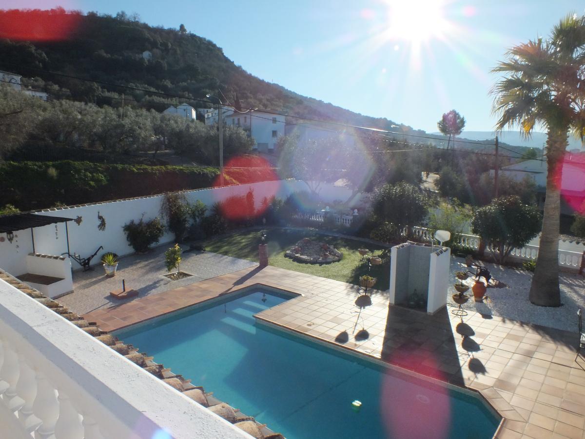 Kayenne Holiday Rentals Iznájar Esterno foto
