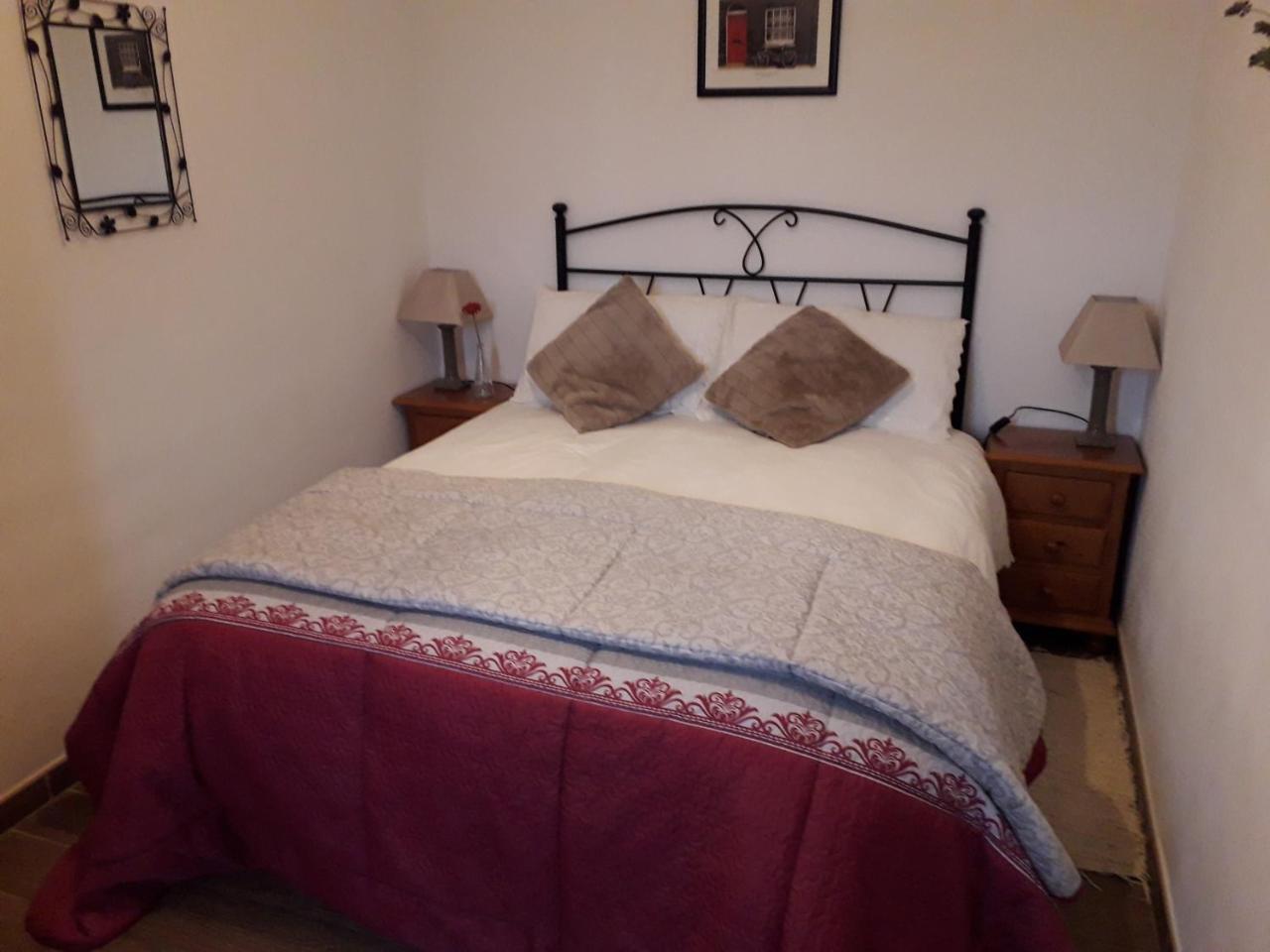 Kayenne Holiday Rentals Iznájar Esterno foto