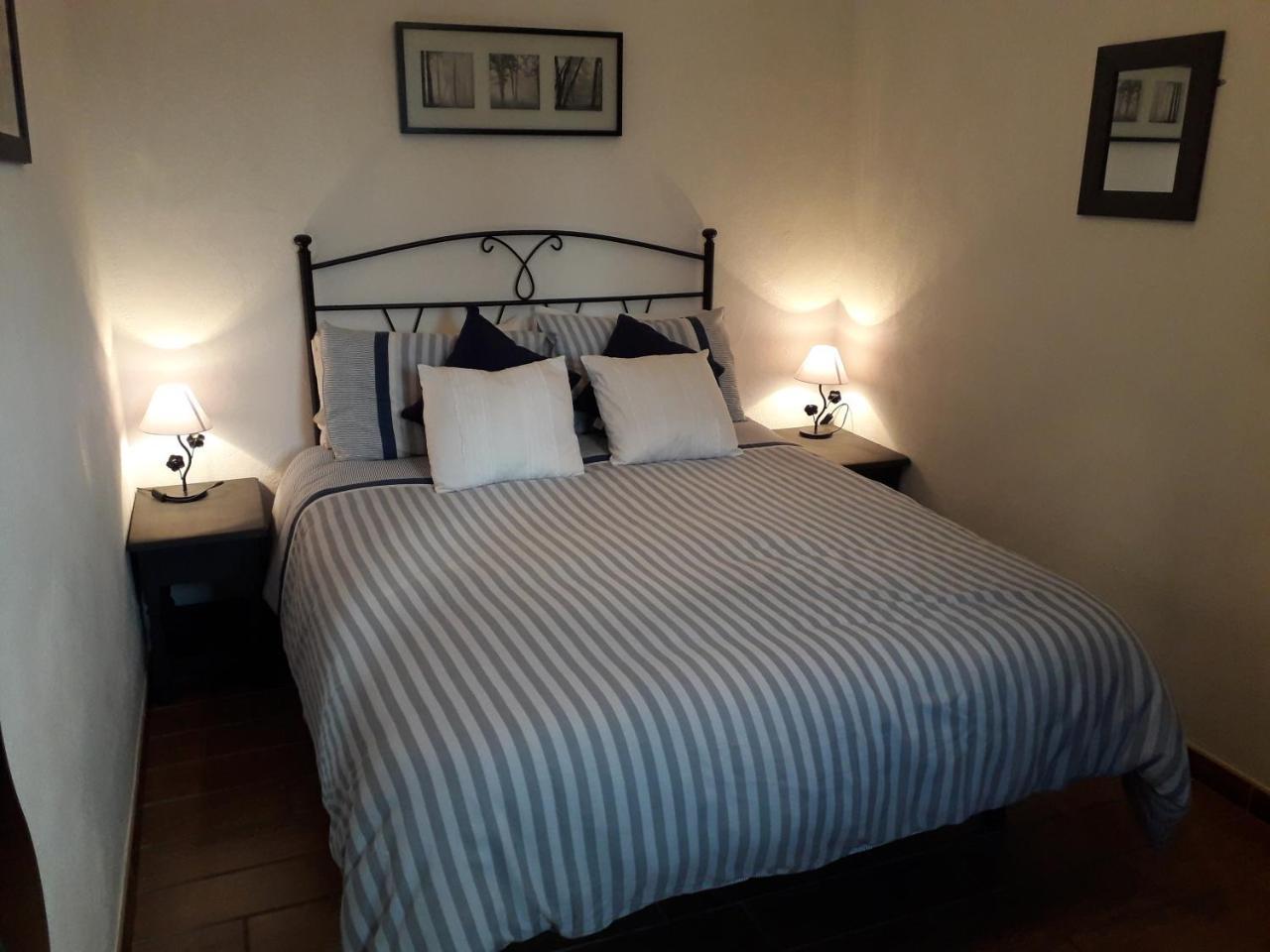 Kayenne Holiday Rentals Iznájar Esterno foto